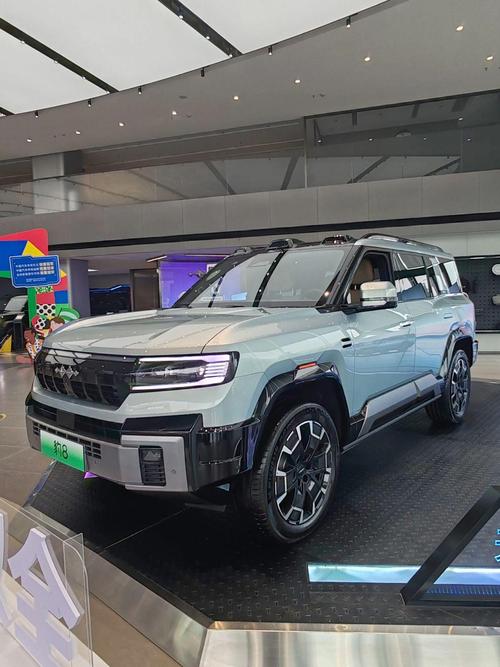 惠州311比亚迪方程豹硬派越野的爆款，英菲尼迪35周年与你共成长